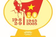 Xã Hòa Sơn tổ chức tặng quà cho Nhân dân nhân dịp kỷ niệm 80 năm Cách mạng Tháng Tám và Quốc khánh 2/9